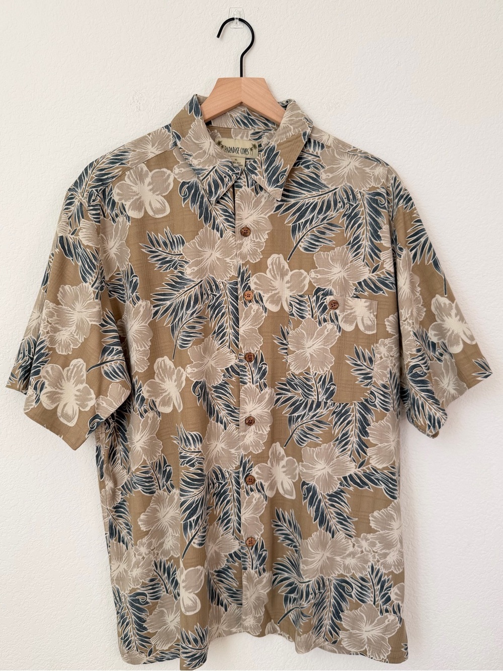 PARADISE COVES Silk Hawaiian Shirt Hibiscus Plumaria Men's XL Aloha Tropical